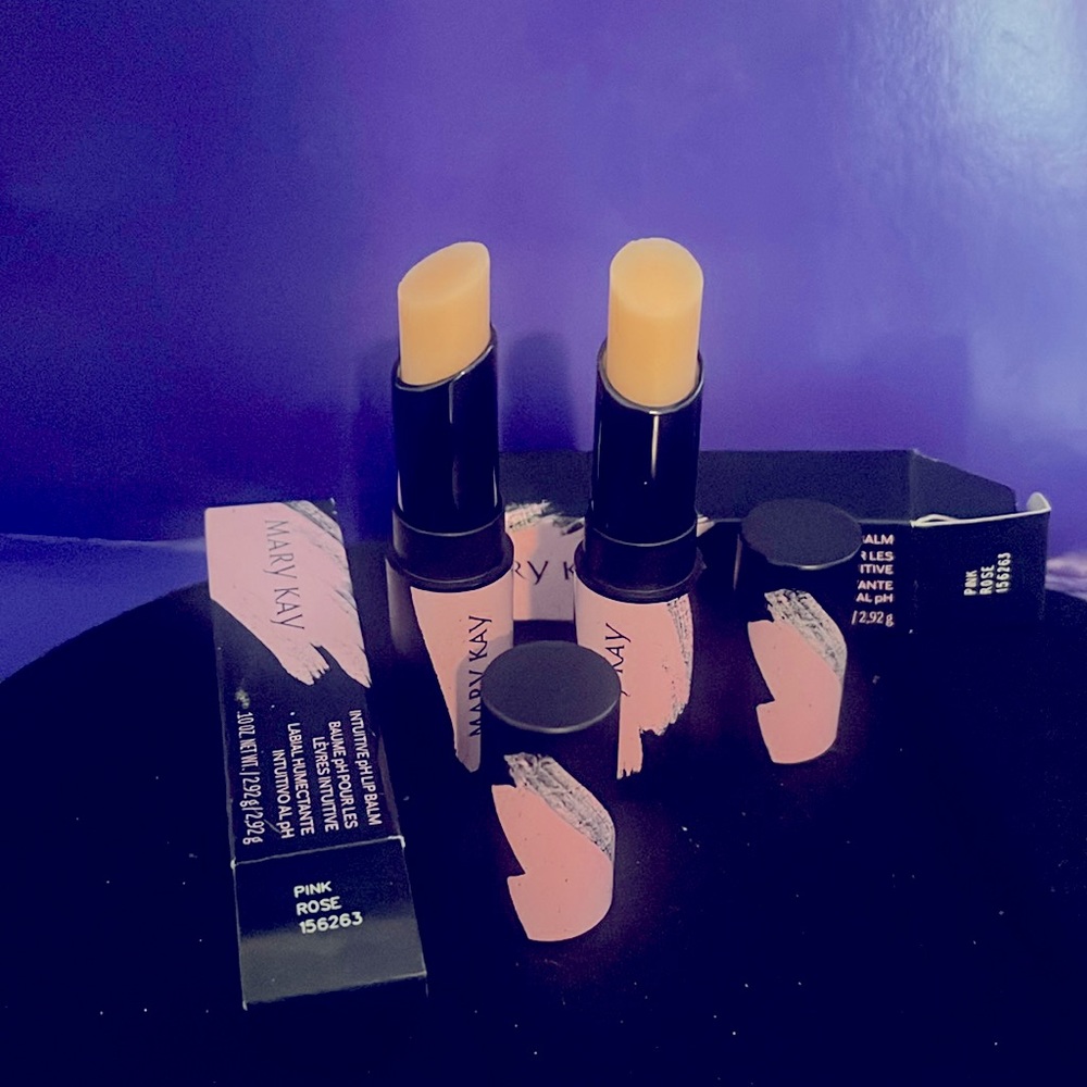 Set of 2 Mary Kay Intuitive pH Lip Balm Pink